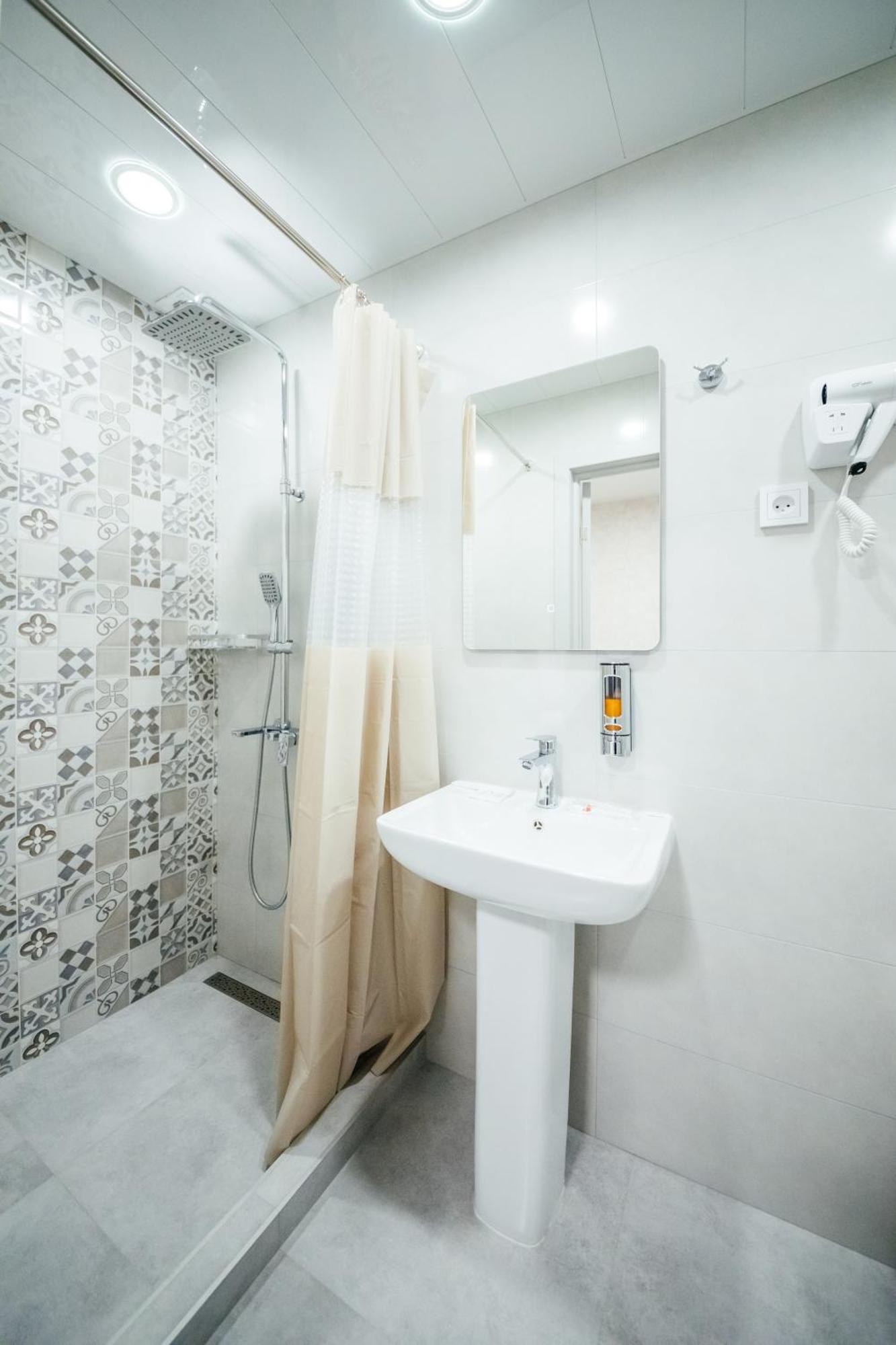 Chief Hotel 久姆里 外观 照片