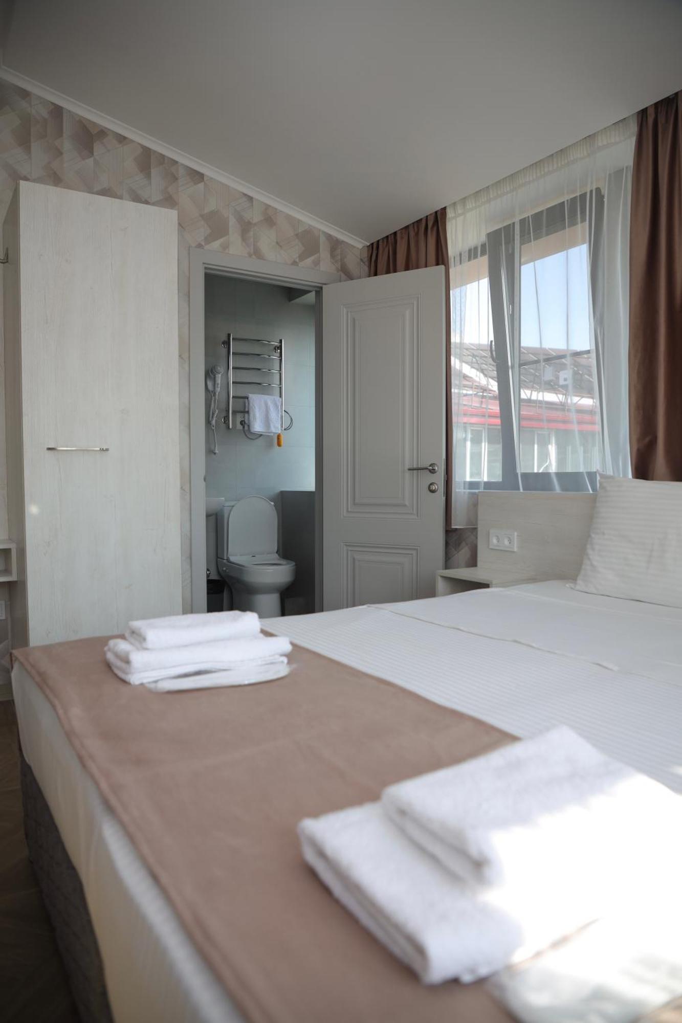 Chief Hotel 久姆里 外观 照片