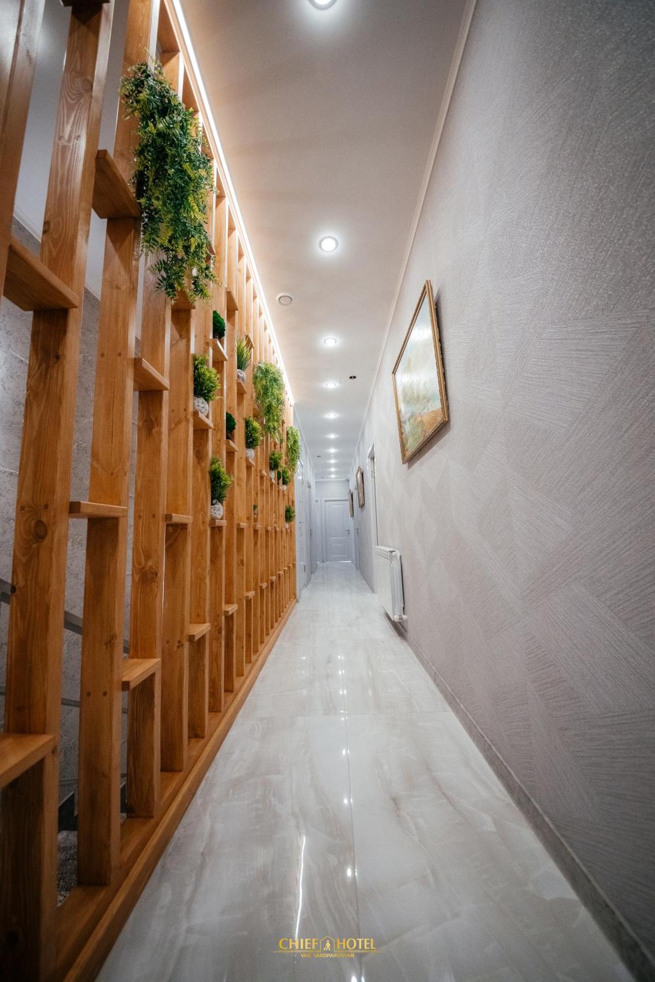 Chief Hotel 久姆里 外观 照片